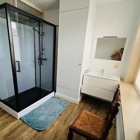 In Near Mariakerke Holiday home Ostend